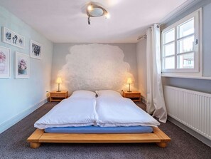 House | 3 bilik tidur, cadar katil