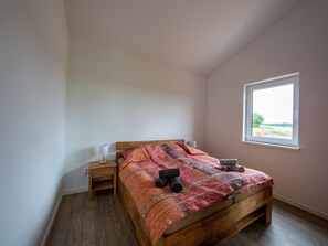 House | 2 bedrooms, individually furnished, bed sheets - Ferienwohnung in Filz in der Eifel (Filz)