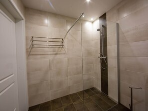 House | Bathroom | Towels