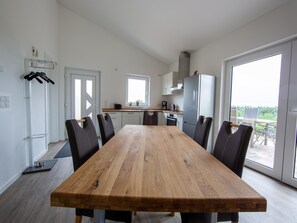 House | Dining