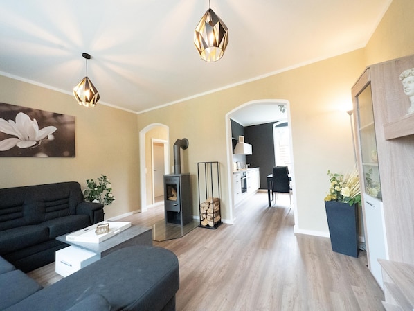 House | Living room