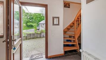 House | Reception