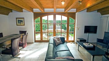 House | Living room