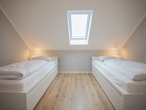 2 bedrooms, bed sheets - Apartment in Niedersfeld Near Hillebachsee (Winterberg)