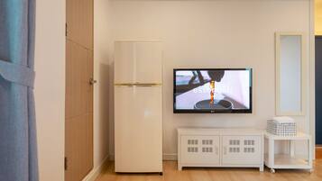 Basic Room, 1 Bedroom (mulbyeongjali(osyeonbyu)) | 1 bedroom, free WiFi