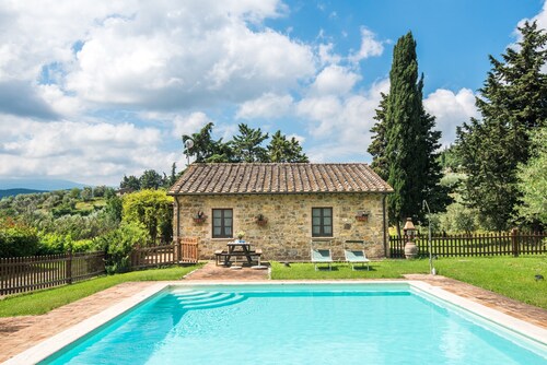 Agriturismo 'Villa Agriturismo Il Pratone' mit Bergblick, privatem Pool und WLAN