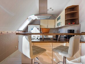 아파트 | 전용 주방 | 유아용 의자