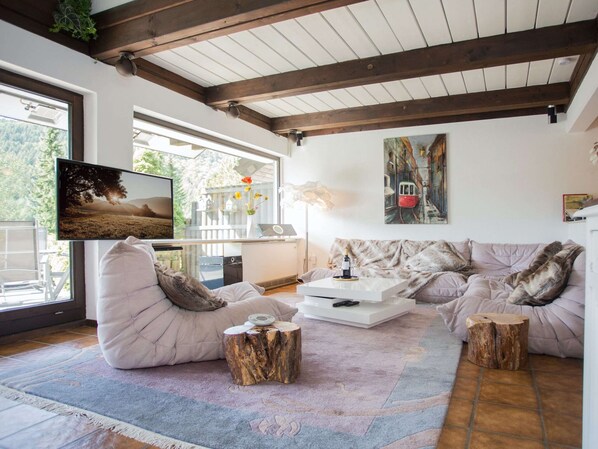 House | Living area