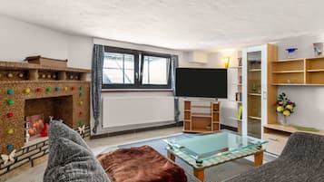 Apartment | Living area