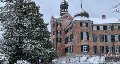 Flat in Eutin on the Kleiner Eutiner See Lake