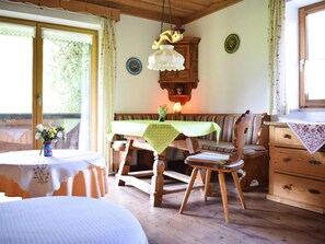 Apartment | Dining - Balcony Bliss at Bavaria (Schoenau am Koenigssee)
