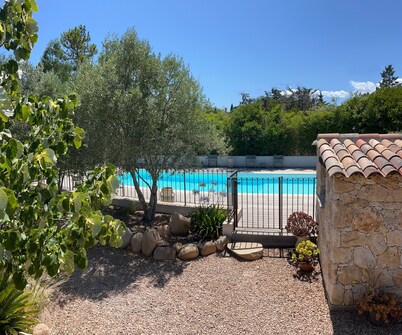 Villa Maestro Maria 🏡Warm welcome 🧡 heated pool 🌞beach 5' away 🏖️