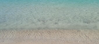 Villa Maestro Maria 🏡Warm welcome 🧡 heated pool 🌞beach 5' away 🏖️