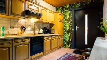 Ferienhaus | Eigene Küche | Wasserkocher, Hochstuhl