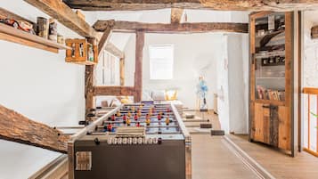 Apartment | Games room