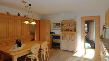 Apartment | Dining