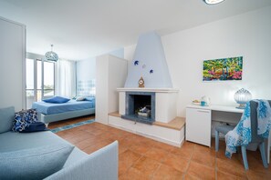 Suite | 1 soverom, individuelt dekorert, individuelt innredet og skrivebord
