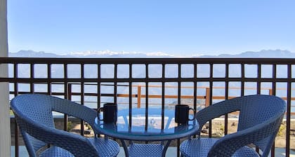 The Rudraksh, A Himalayan Retreat