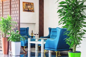 Bar (on property) - Rich Park Hotel (Tashkent)