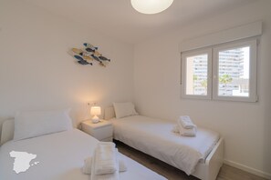 2 habitaciones, tabla de planchar con plancha y wifi gratis