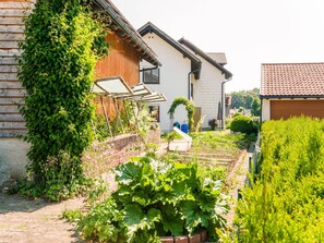 Apartment | Garden - Flat in Wildsteig With Furnished Garden (Wildsteig)