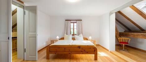 Huis | 2 slaapkamers, individueel gemeubileerd