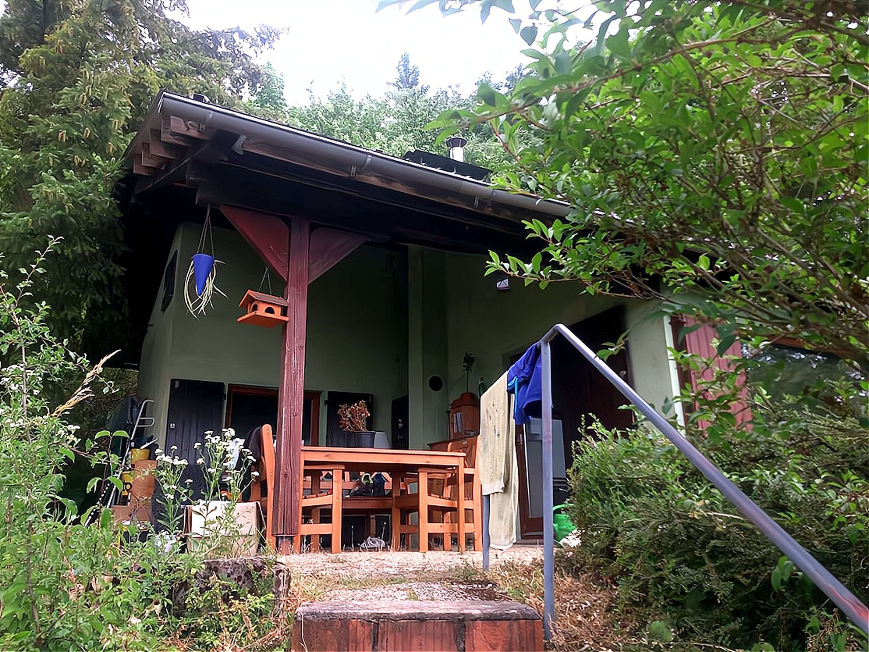 House | Outdoor dining