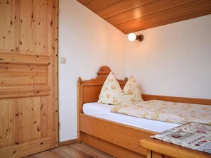 Apartment | 1 bedroom, individually furnished