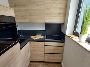 Private kitchen - Modern Holiday Home Near Winterberg (Winterberg)