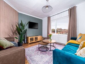 Cottage | Living area - The View (Whitby)