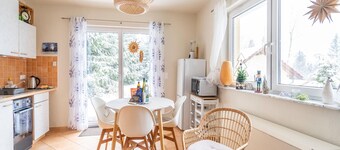 蘇爾森林旁的漂亮度假屋