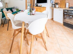 House | Dining