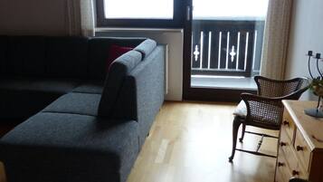 Apartemen | Area keluarga | Perapian