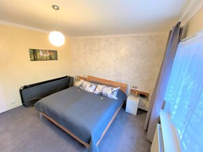 Apartemen | 1 kamar tidur dan dilengkapi dengan perabotan berbeda-beda