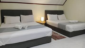 Family Studio, 1 Bedroom | Minibar, soundproofing, iron/ironing board, free WiFi