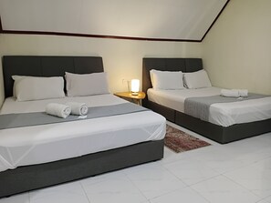 Family Studio, 1 Bedroom | Minibar, soundproofing, iron/ironing board, free WiFi