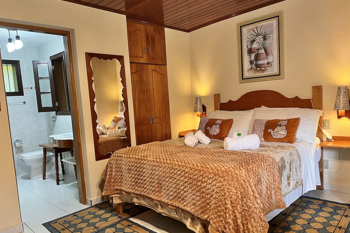 Chalet familiar | 2 habitaciones, muebles diferentes, wifi gratis y ropa de cama
