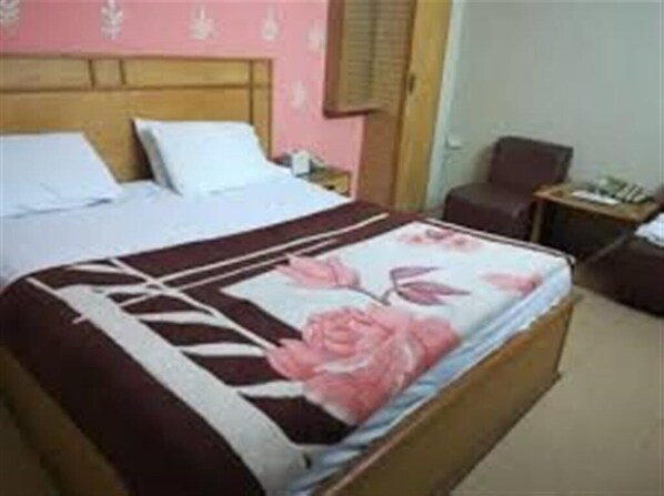 Room | Free WiFi - Hotel Al Noor (Lahore)