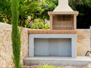 Villa | Exterior - Villa in Gerani With Pool and Sea Views (Rethymno)