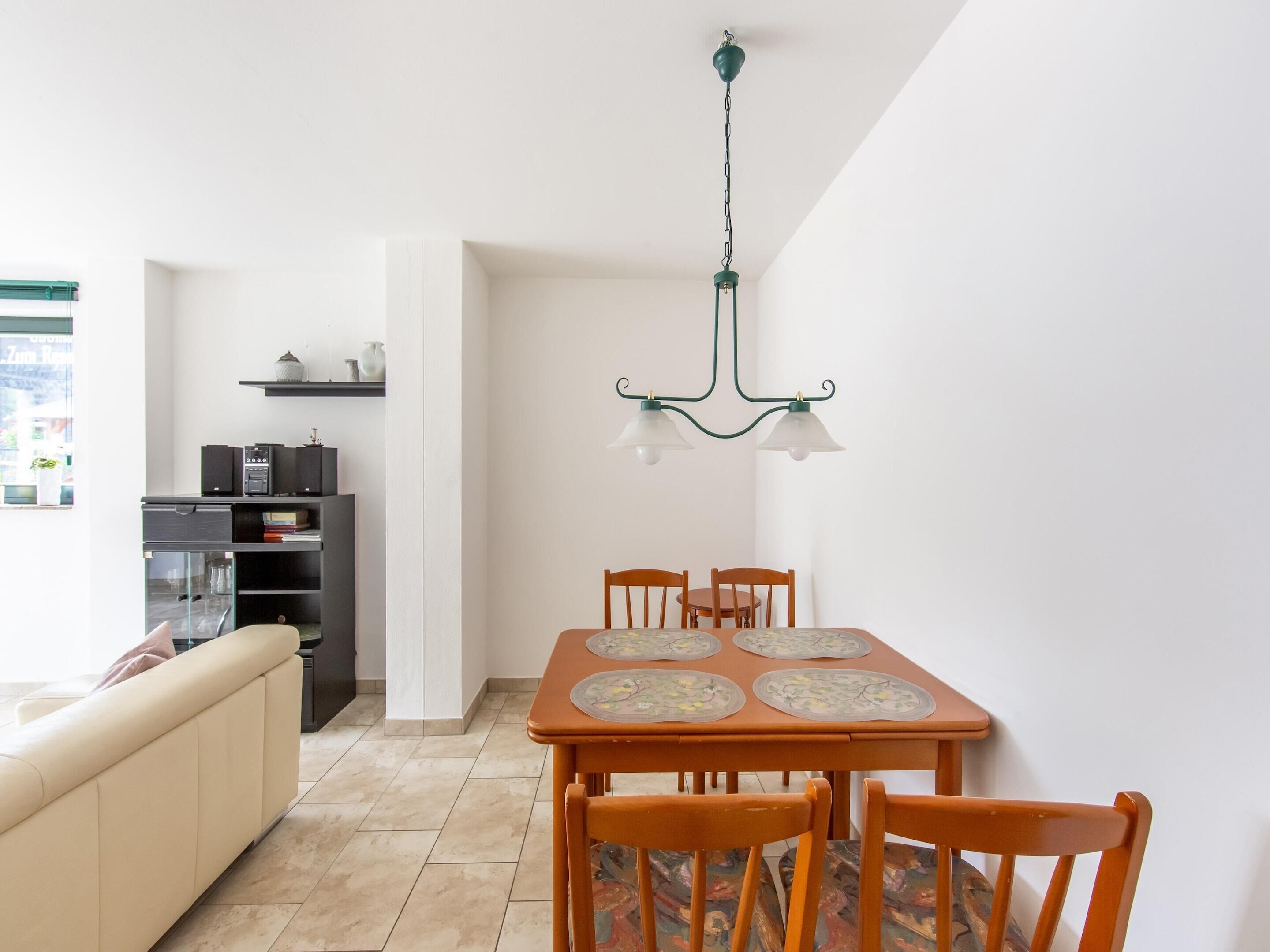 Apartment | Dining