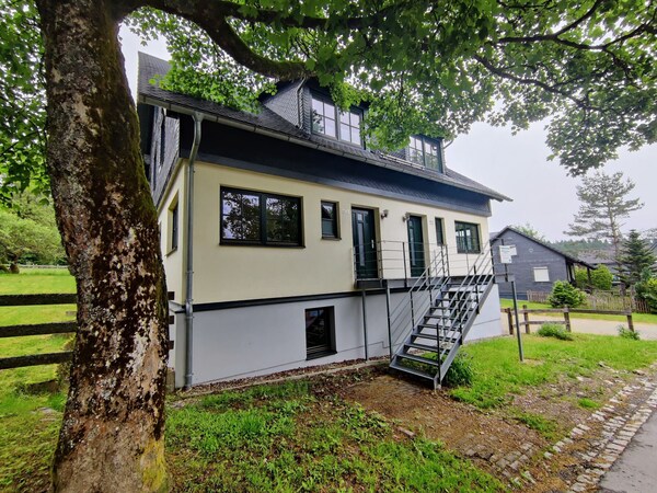 Holiday Home With Terrace - Masserberg