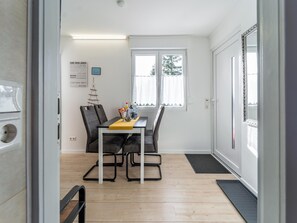 House | Dining