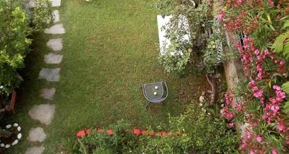 Cheerful Holiday Home in Preveza With Garden