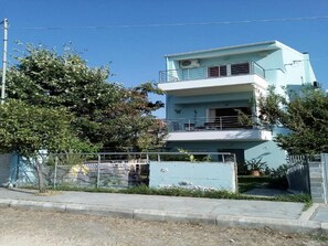 House | Exterior - Cheerful Holiday Home in Preveza With Garden (Preveza)