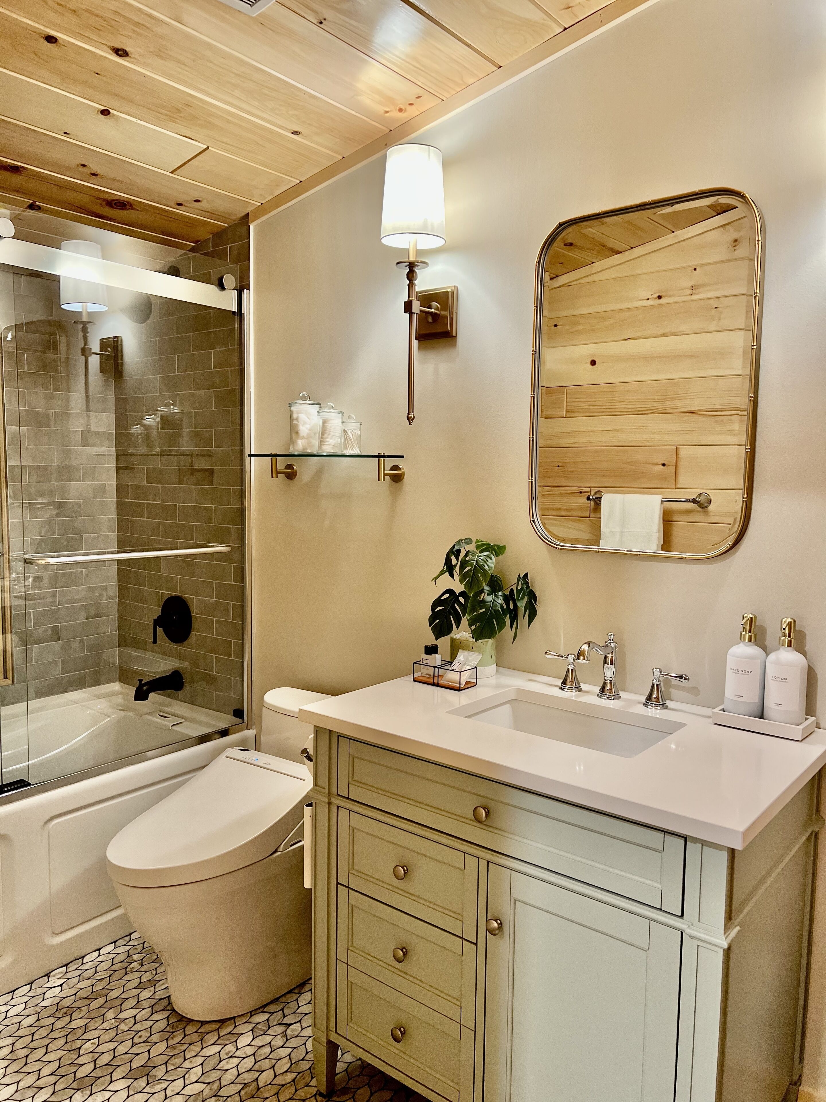Shower, jetted tub, hair dryer, bidet