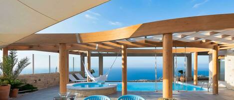 Villa | Pool | Indoor pool, outdoor pool