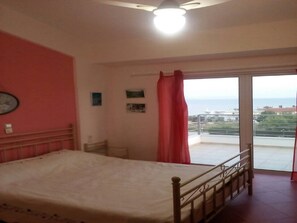 2 bedrooms, individually furnished, bed sheets - Holiday Home in Greece Near the Beach (Preveza)