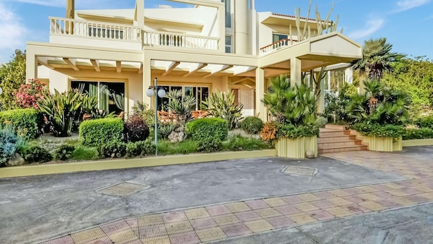 Exterior - Beautiful Holiday Home With Private Pool (Rhodes)