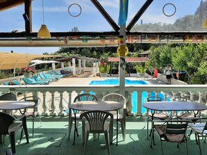 Apartment | Pool | Outdoor pool