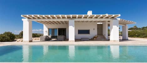 Maison, fumeur | 4 chambres